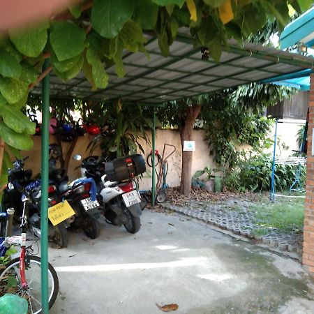Dutch Cosy Home Chiang Mai Eksteriør billede